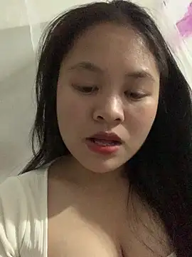 NhuFox online show from 12.21.25