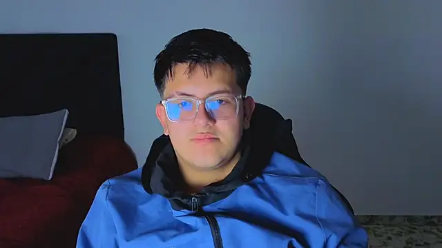 Snapshot of Ryan_Doretti chatting on 10.12.25 Ryan Doretti online show from 10.12.25