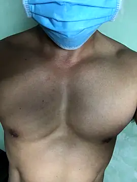 Huynh-duc-huy online show from 12.17.25