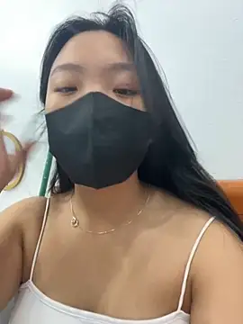 Thuylinh05 online show from 10.04.25