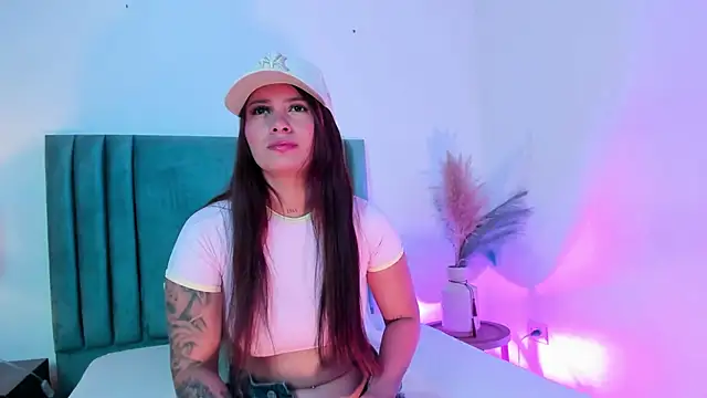 LoreleiBell online show from 09.15.25