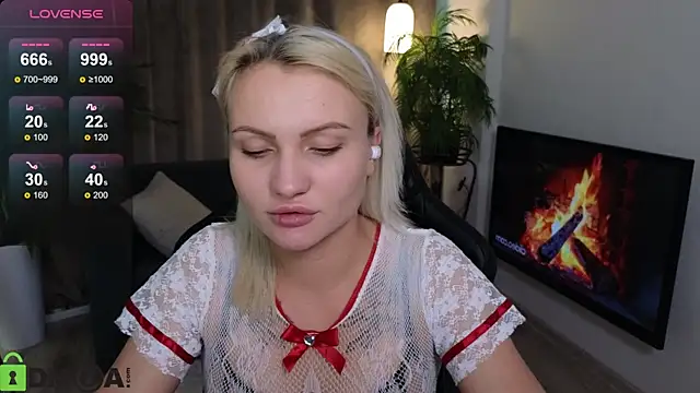 Cameronlovely  online show from 10.23.25