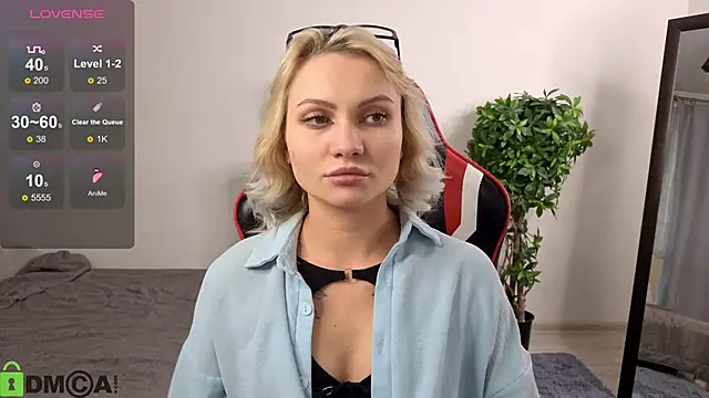 Cameronlovely  online show from 10.30.25