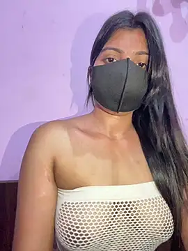 Snapshot of _01ruhi chatting on 09.28.25 01ruhi online show from 09.28.25