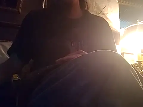 Snapshot of PenerPanShibari chatting on 11.12.25 PenerPanShibari online show from 11.12.25