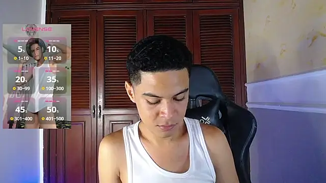 Snapshot of edy_play chatting on 09.29.25 edy play online show from 09.29.25