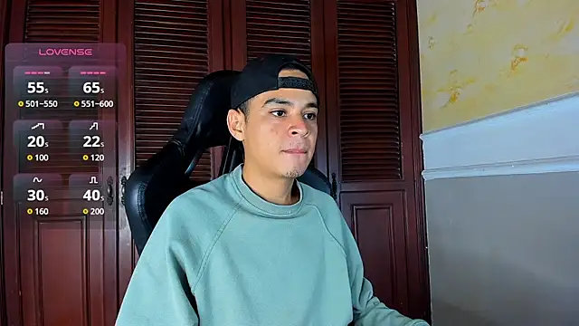 Snapshot of edy_play chatting on 11.03.25 edy play online show from 11.03.25