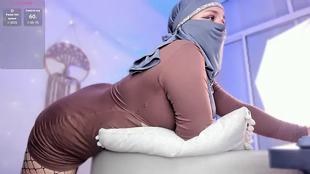 amila hagda online show from 10.31.25