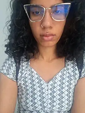 RavenShyfit online show from 11.13.25