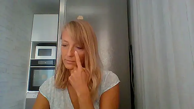 Vexxaa online show from 09.13.25