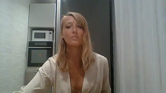 Vexxaa online show from 10.10.25