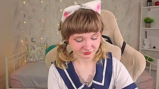 Tori Cutie online show from 05.27.26