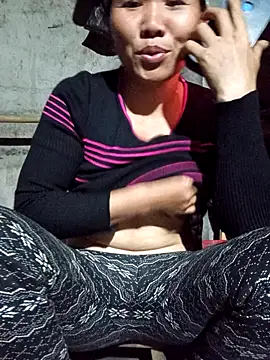 Snapshot of TinTin321 chatting on 02.11.26 TinTin321 online show from 02.11.26