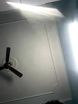 Snapshot of johnyncr chatting on 11.24.25 johnyncr online show from 11.24.25