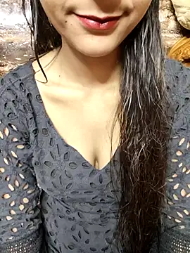 Indian-Aleena online show from 10.14.25