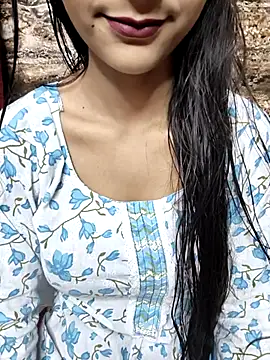 Indian-Aleena online show from 10.17.25