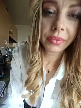 Snapshot of Hyupobigih chatting on 09.11.25 Hyupobigih online show from 09.11.25