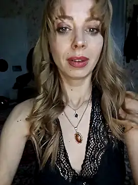 Snapshot of Hyupobigih chatting on 10.29.25 Hyupobigih online show from 10.29.25