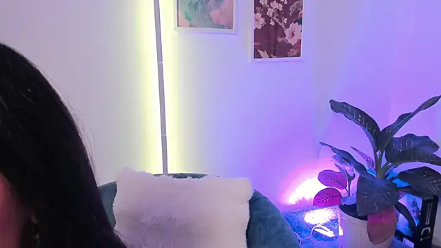 canelleGarces online show from 12.02.25