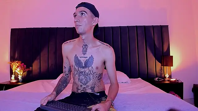 dominik thompson777 online show from 09.18.25