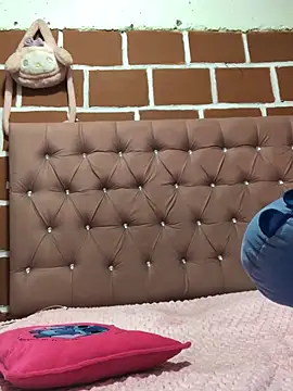 Rachellcooperrr online show from 02.13.26