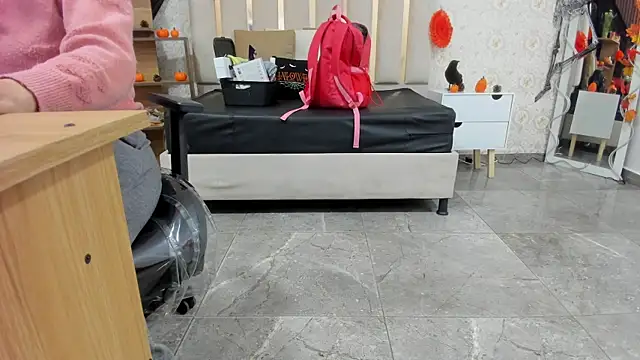 BLUE TAY1 online show from 10.28.25