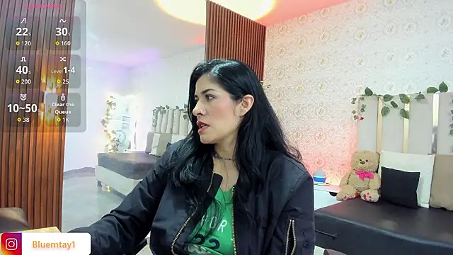 Snapshot of BLUE_TAY1 chatting on 02.04.26 BLUE TAY1 online show from 02.04.26