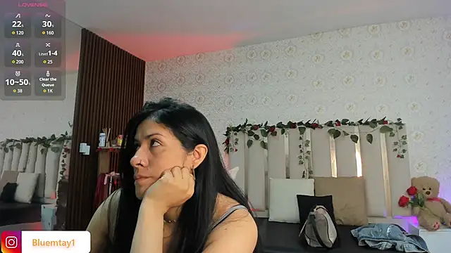 Snapshot of BLUE_TAY1 chatting on 02.16.26 BLUE TAY1 online show from 02.16.26