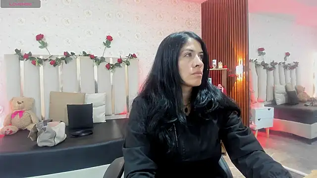 Snapshot of BLUE_TAY1 chatting on 02.25.26 BLUE TAY1 online show from 02.25.26