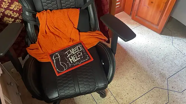 JUSTFORRICH online show from 10.25.25