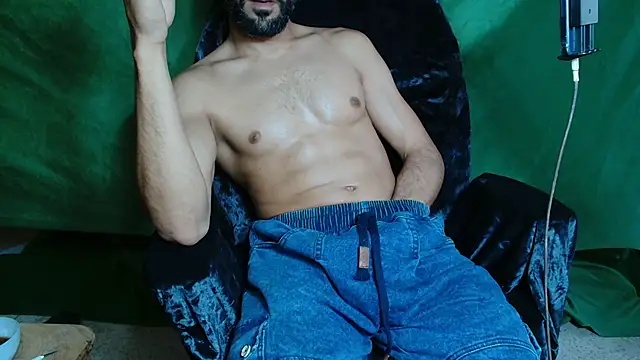 JUSTFORRICH online show from 03.08.26