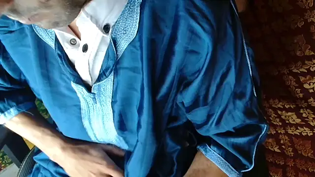 JUSTFORRICH online show from 04.17.26