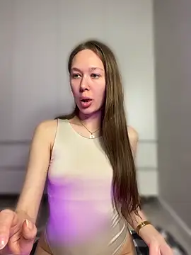 Molly Kisss online show from 06.03.26