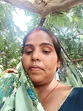 Snapshot of Cut_rajbati chatting on 10.22.25 Cut rajbati online show from 10.22.25