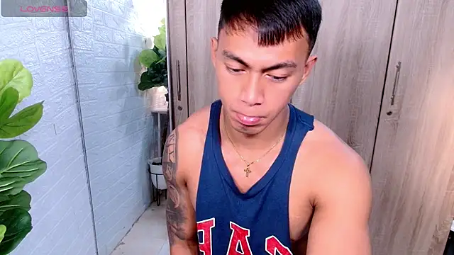 PinooyMilker online show from 01.12.26