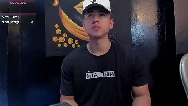 Snapshot of Draven_Marceaux chatting on 10.06.25 Draven Marceaux online show from 10.06.25