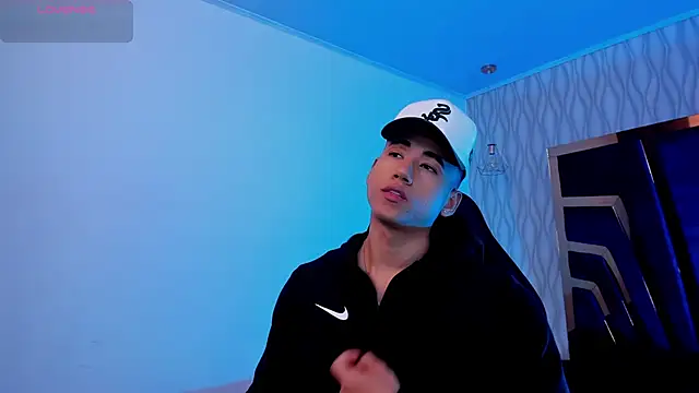 Snapshot of Draven_Marceaux chatting on 10.23.25 Draven Marceaux online show from 10.23.25