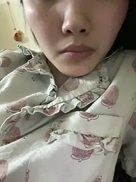 Xu Xubaby online show from 10.19.25