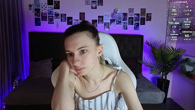 Snapshot of kaleriyaa_ chatting on 02.05.26 kaleriyaa online show from 02.05.26