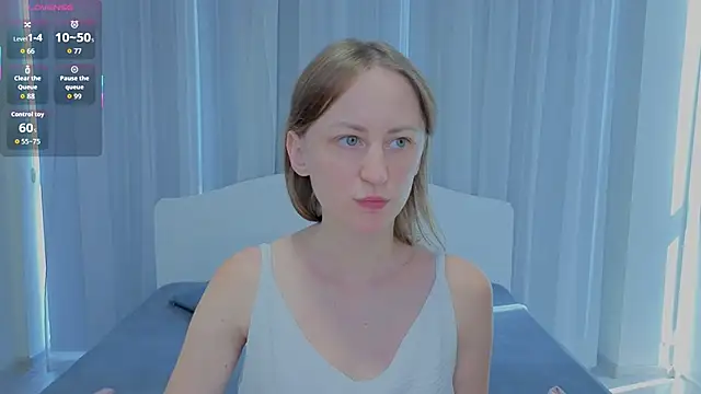 Snapshot of LuluChiiii chatting on 09.13.25 LuluChiiii online show from 09.13.25