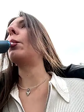 kittyCarrol online show from 09.22.25