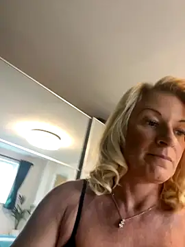 Princess-polly online show from 10.01.25