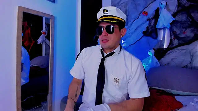 William Steel  online show from 10.31.25