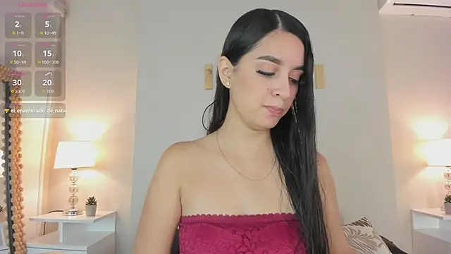 natachadiaz  online show from 11.05.25