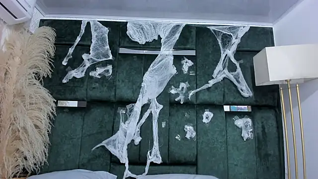 Snapshot of Sexxchubby chatting on 10.18.25 Sexxchubby online show from 10.18.25