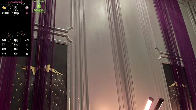 Snapshot of OliverSport chatting on 09.16.25 OliverSport online show from 09.16.25