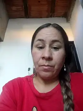 Nala1986 online show from 10.22.25