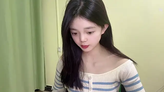 Nicole-13 online show from 11.03.25