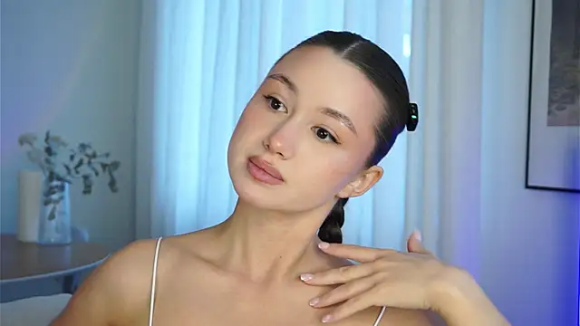 Snapshot of vvillywonka chatting on 04.28.26 vvillywonka online show from 04.28.26