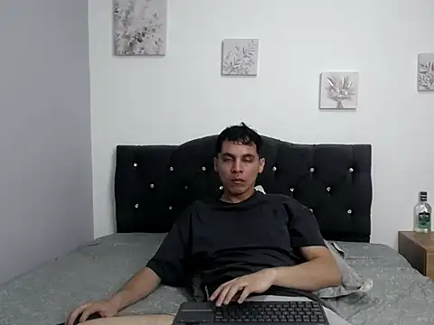 Snapshot of Andres_69_Fantasy chatting on 02.05.26 Andres 69 Fantasy online show from 02.05.26